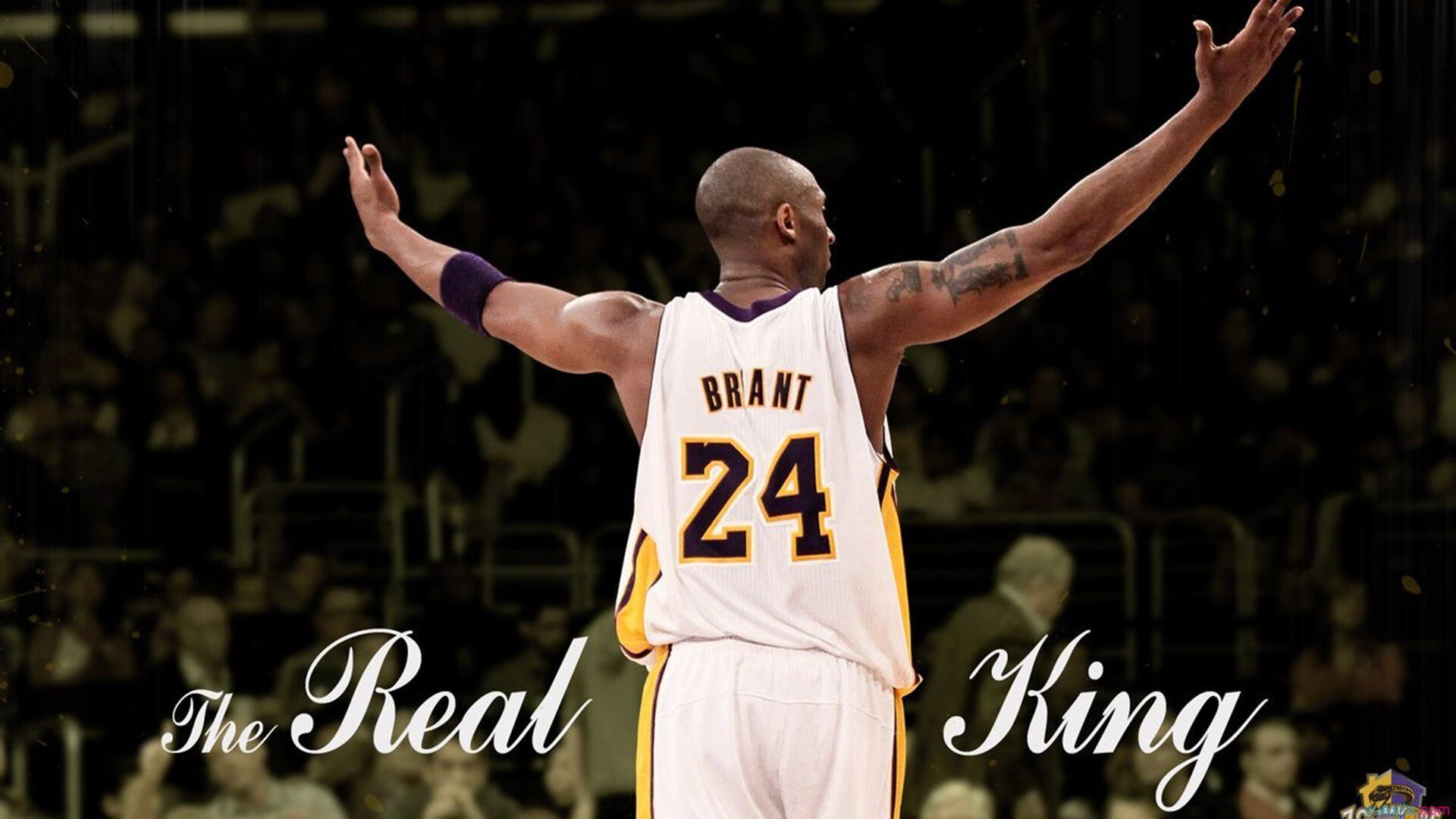 开云-篮网球员参与设计地铁艺术墙,NBA融入城市风貌,篮网球馆地面